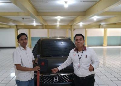 Sales Honda fatmawati IKB jakarta foto serah terima mobil (12)